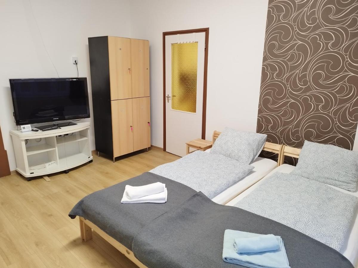 Tartós Szegfű Vendégház, Magánszállás Tazlar Exterior foto