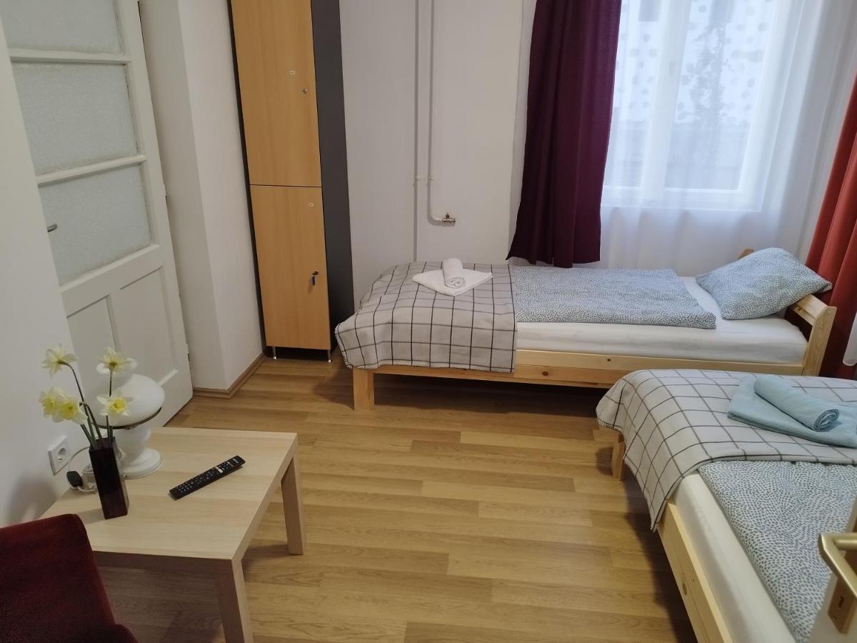 Tartós Szegfű Vendégház, Magánszállás Tazlar Exterior foto