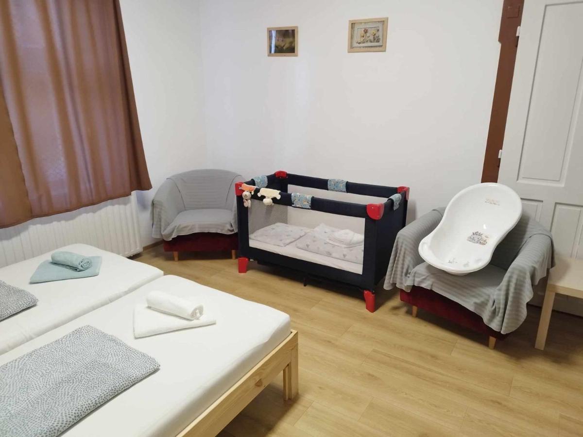 Tartós Szegfű Vendégház, Magánszállás Tazlar Exterior foto