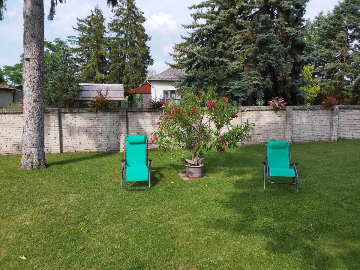 Tartós Szegfű Vendégház, Magánszállás Tazlar Exterior foto