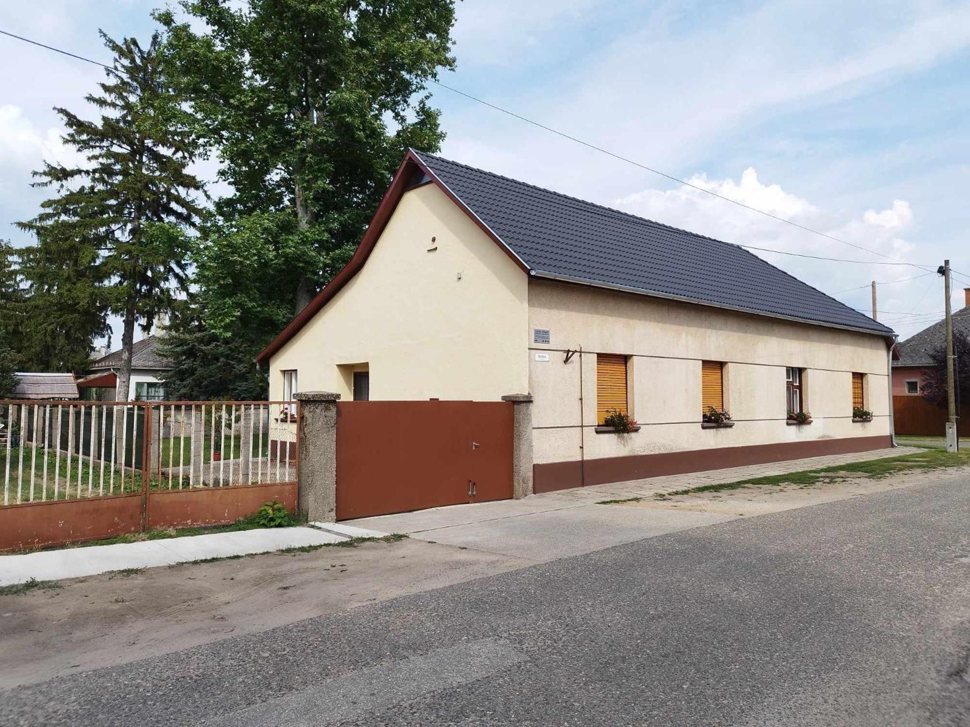 Tartós Szegfű Vendégház, Magánszállás Tazlar Exterior foto